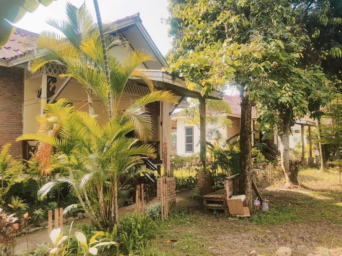 Vang Vieng Ruby'S Homestay Exterior photo